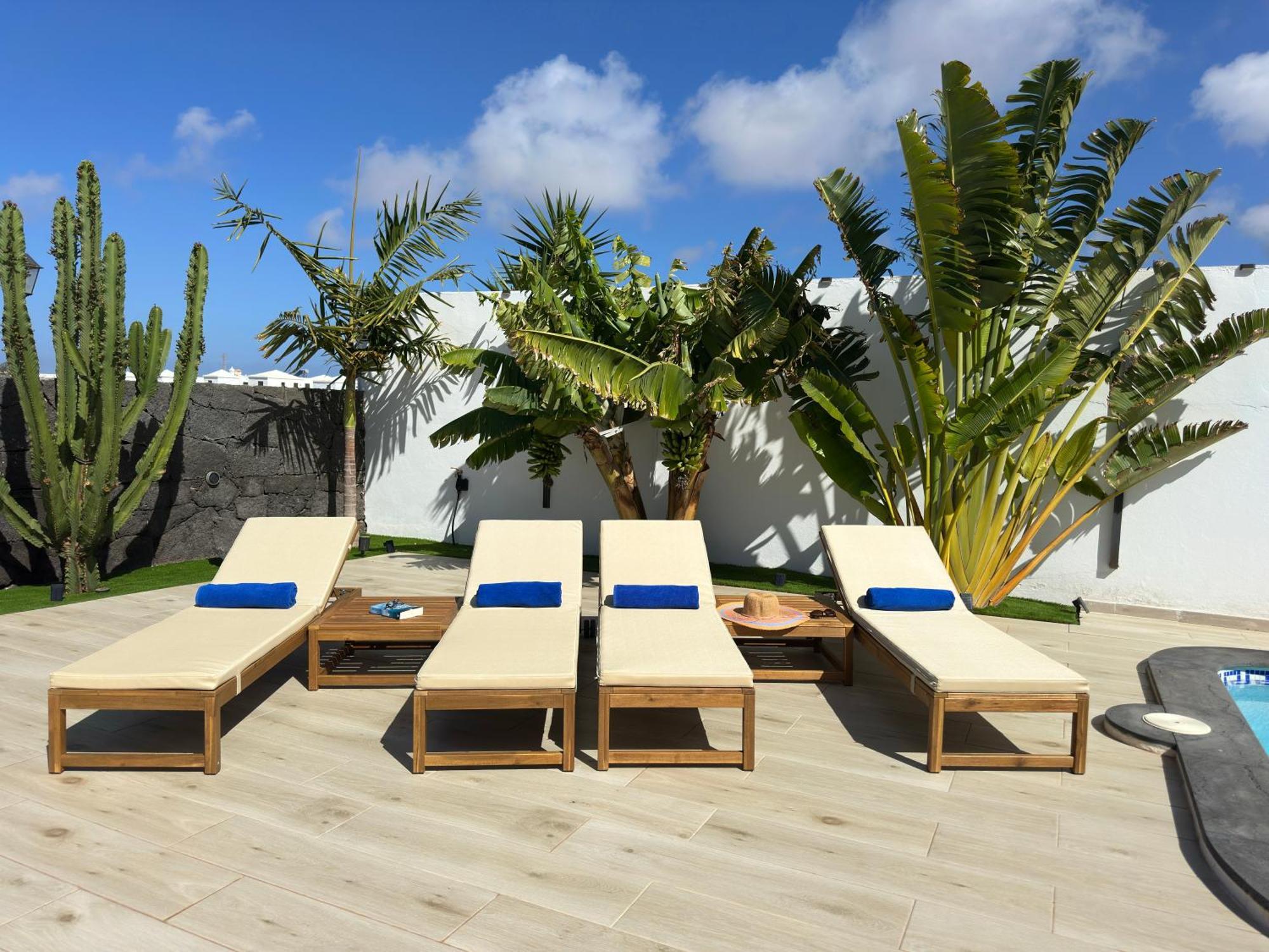 Villa Playa Blanca - Heated Pool, Aircon Экстерьер фото